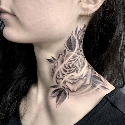 places to have a simple Tattoo for Women