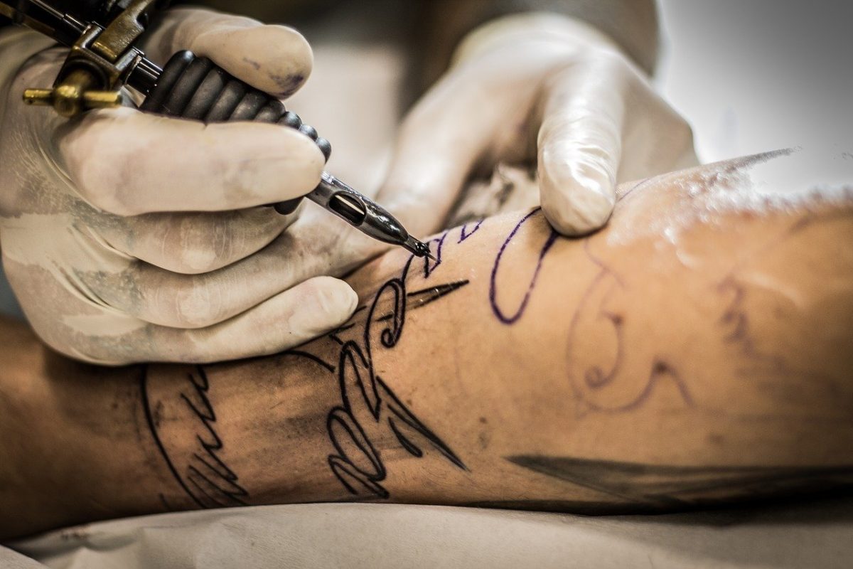 Safety tips used by professional tattoo artists